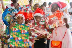 Christmas-with-snh9